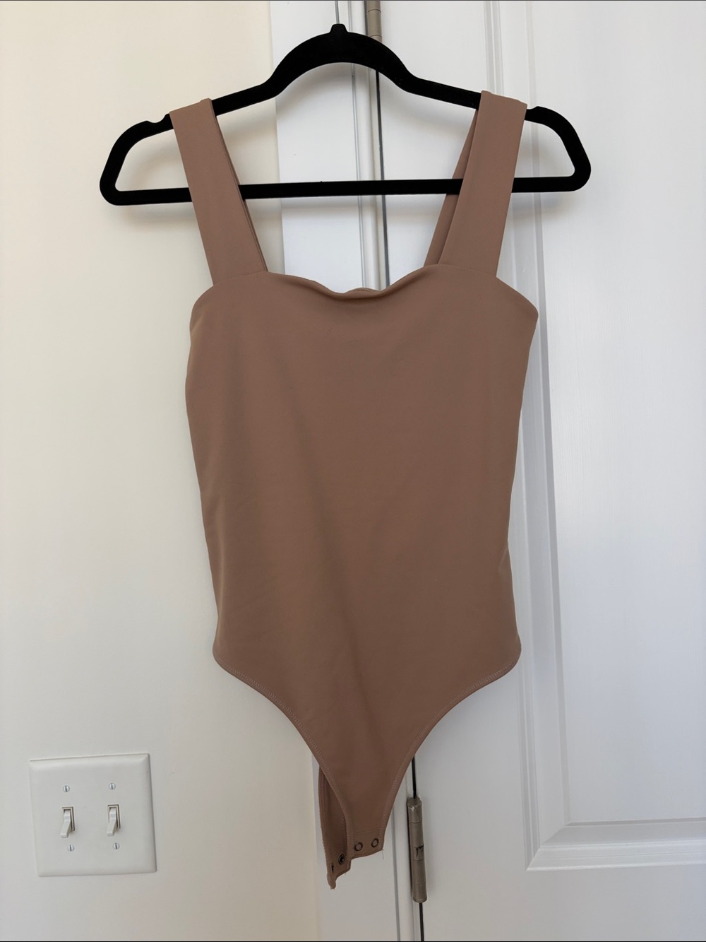 Abercrombie & Fitch Sleeveless tan Bodysuit